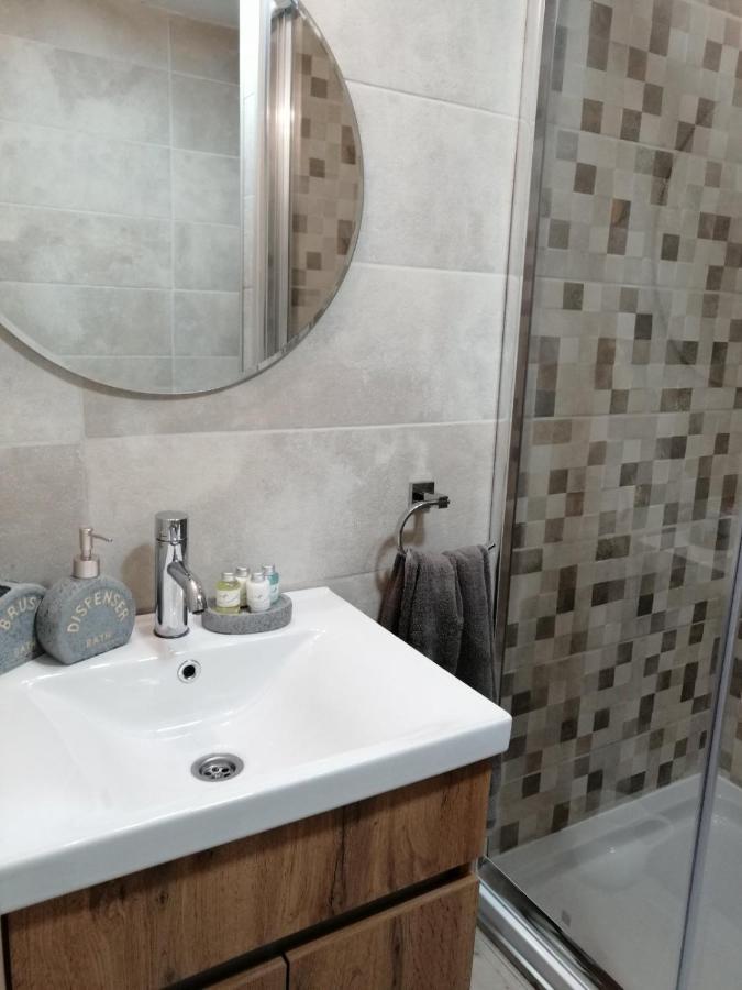Ferienwohnung Apartman Zi-Zo Vrsac Exterior foto